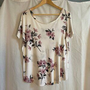 White Floral Short Sleeve Tee
